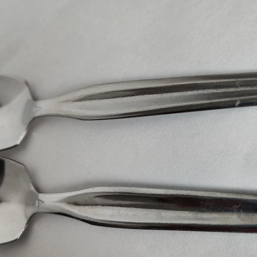 Enjoy Grapefruit Serrated Stainless Steel Spoons Lot Of 2 Made In China